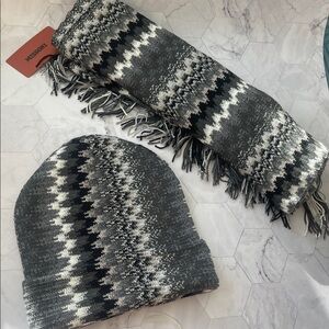 $650 Authentic MISSONI Black White Chevron Wool Blend Cuff Beanie Hat or Scarf
